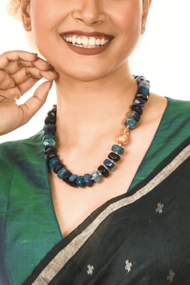 Mother of Pearls Gold Beads