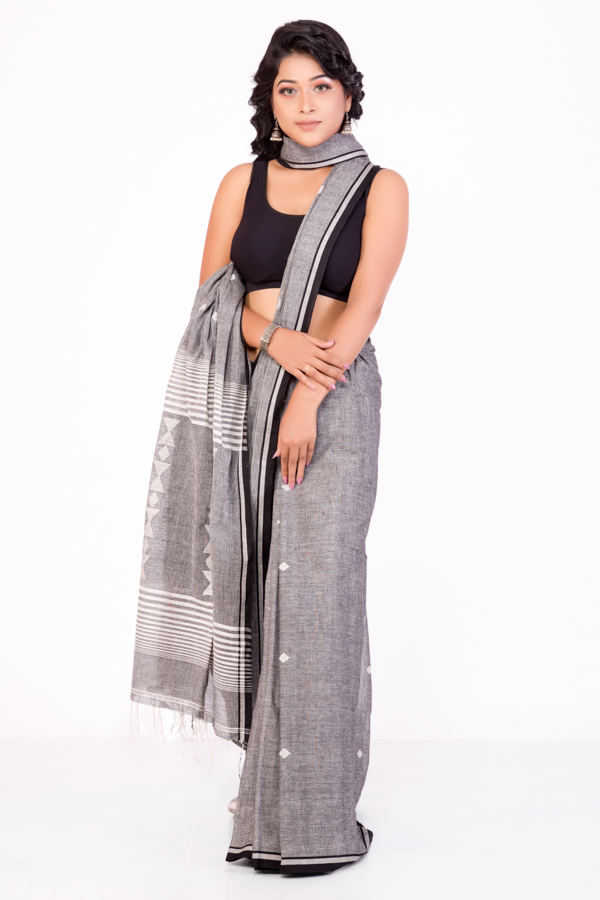 Grey Khadi Saree with Jamdani work