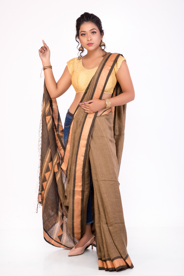 Linen Handloom Saree with Peach Border and Motifs