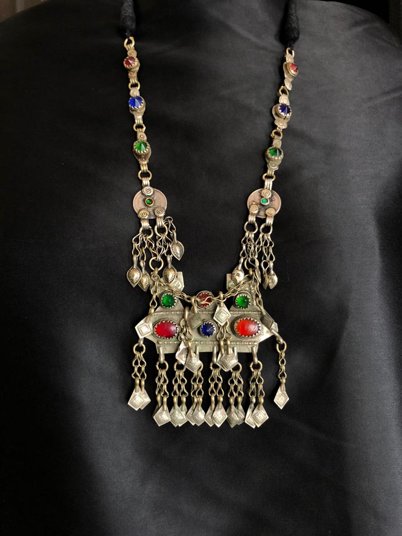 Perveen – Hazaragi Vintage Pendant with Gemstones and Coloured Glass